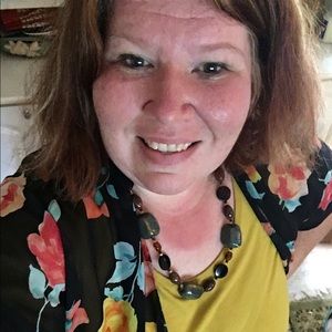 Meet your Posher, Carrie